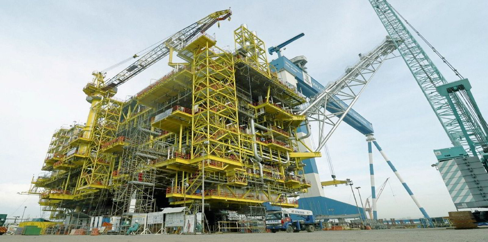 Malaysia's MMHE Settles Dispute With Dutch Contractor Boskalis ...