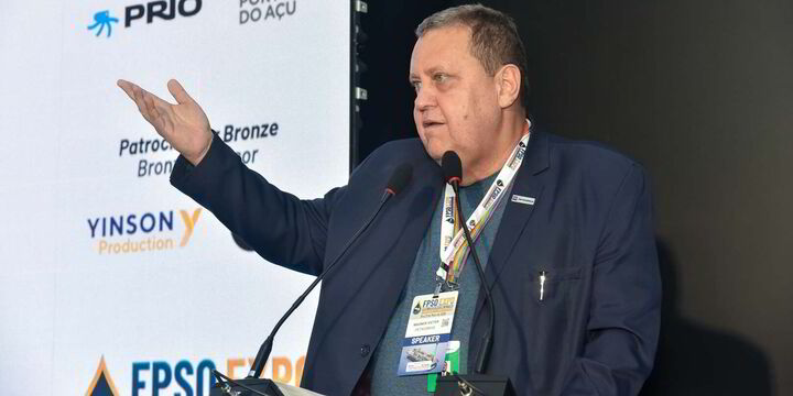Fate unknown: Old FPSO set to arrive at Brazil shipyard for repair