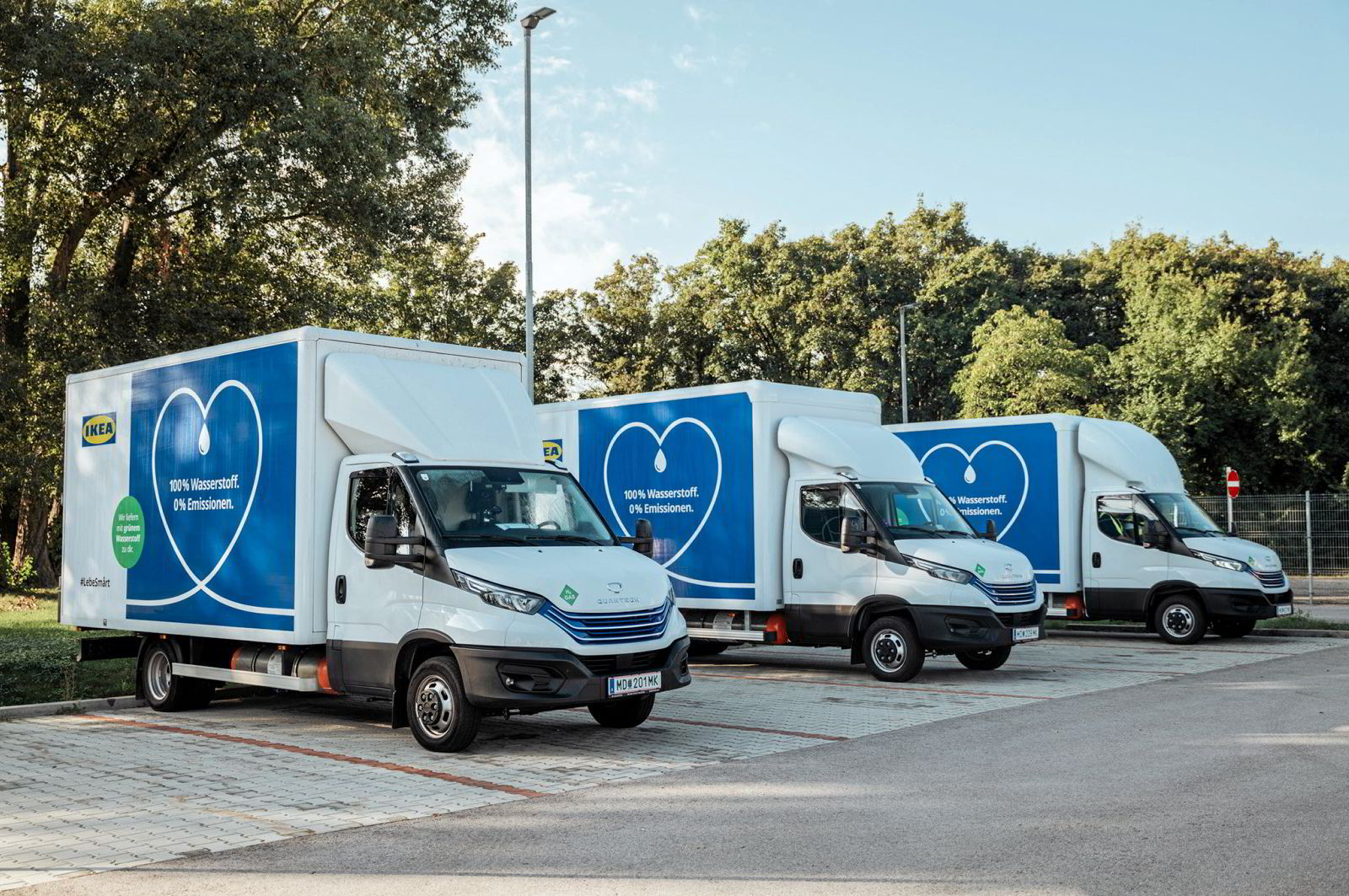 Mercedes store hydrogen van