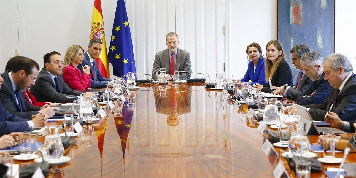 Spain faces up to 'electricity island' risk as mega-blackout probes launched
