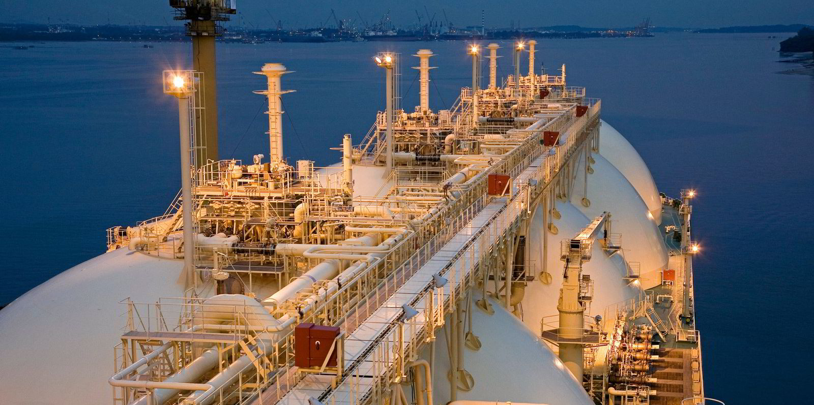 Green R&D Shell Shipping working on 100 new technologies at any one