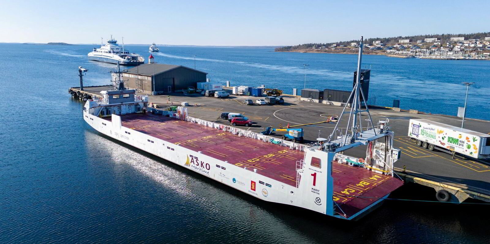 Oslo fjord barge set for autonomous operation trials | TradeWinds