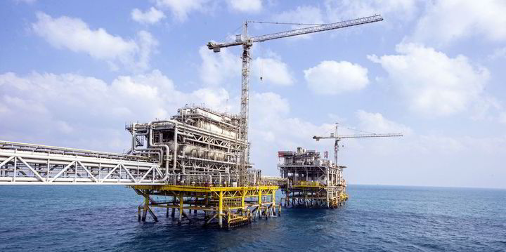 Saudi bonanza: Aramco awards contracts worth more than $4.5bn for Zuluf offshore scheme - Vimarsana News