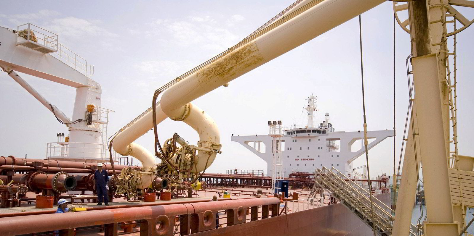 Greek operators ‘lifting Russian oil despite price cap breach’ | TradeWinds