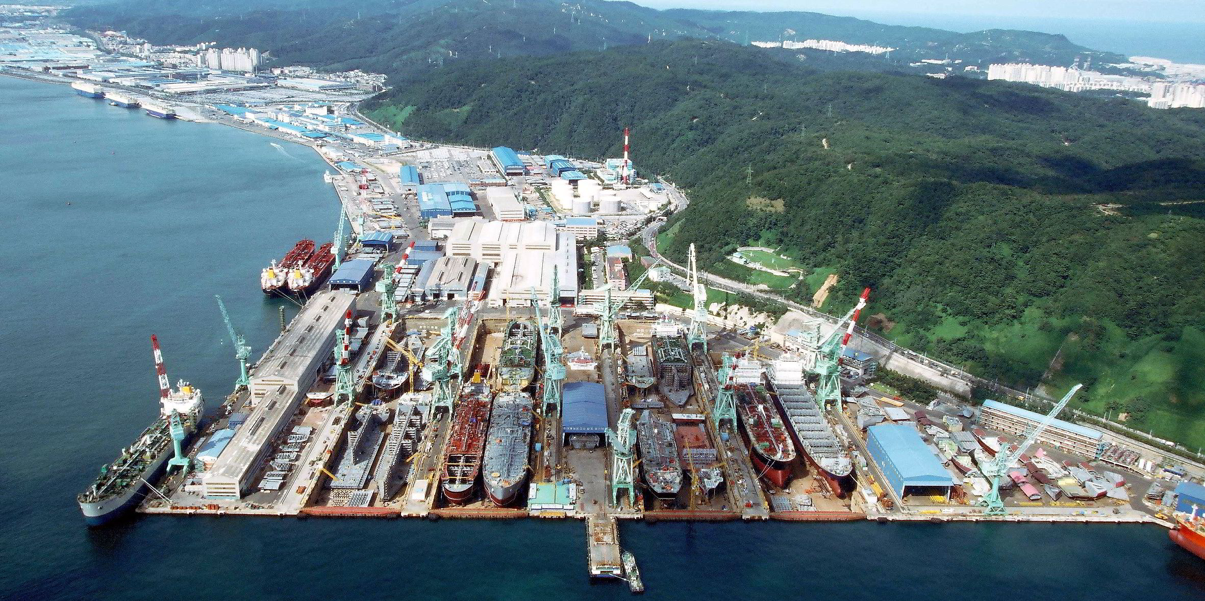 Hyundai mipo dockyard