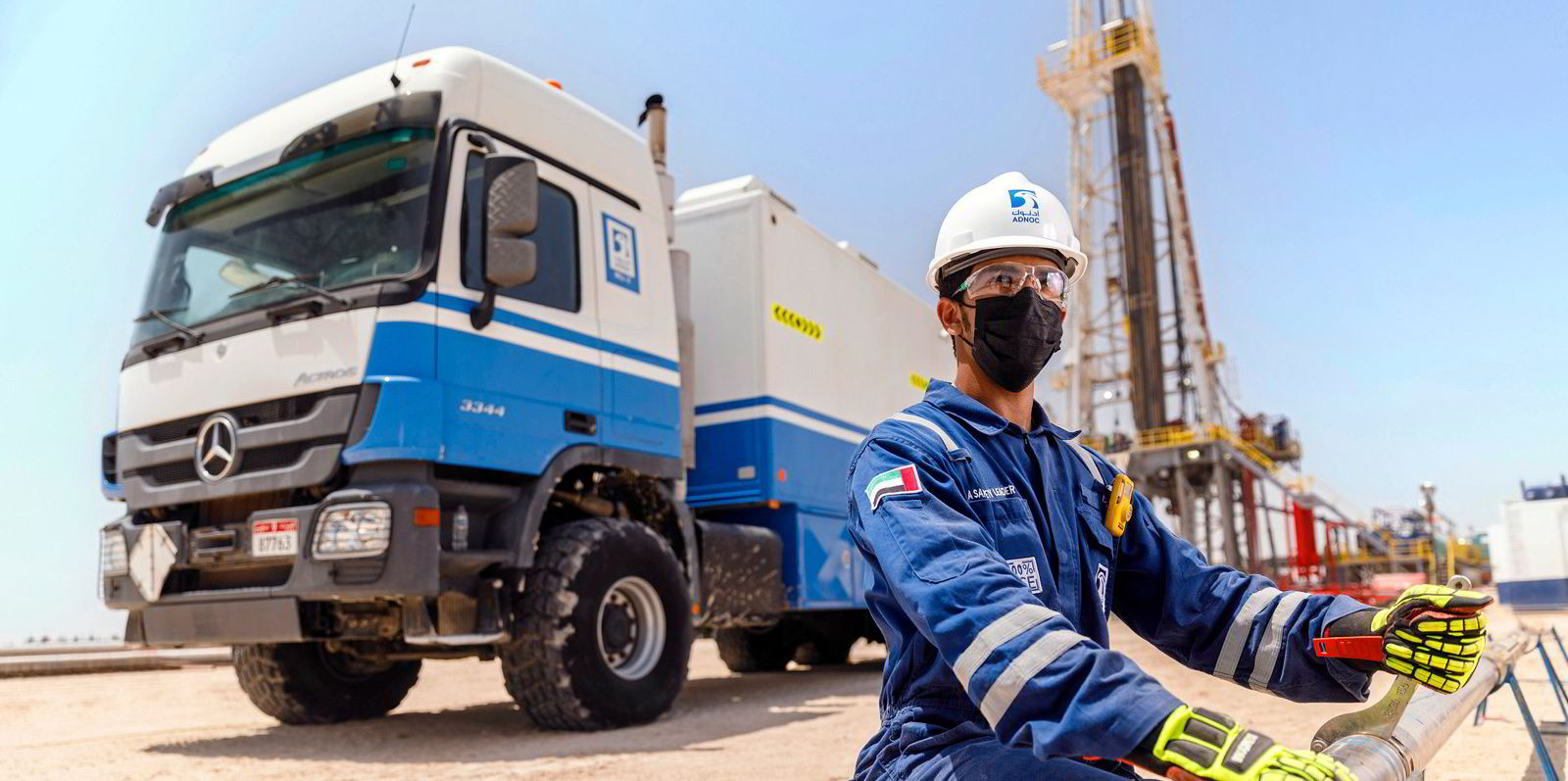 adnoc-drilling-lands-2-billion-contracts-for-giant-hail-ghasha-sour