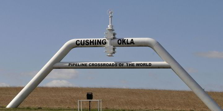 Oil drops more than 1% as US stockpiles rise sharply - Vimarsana News