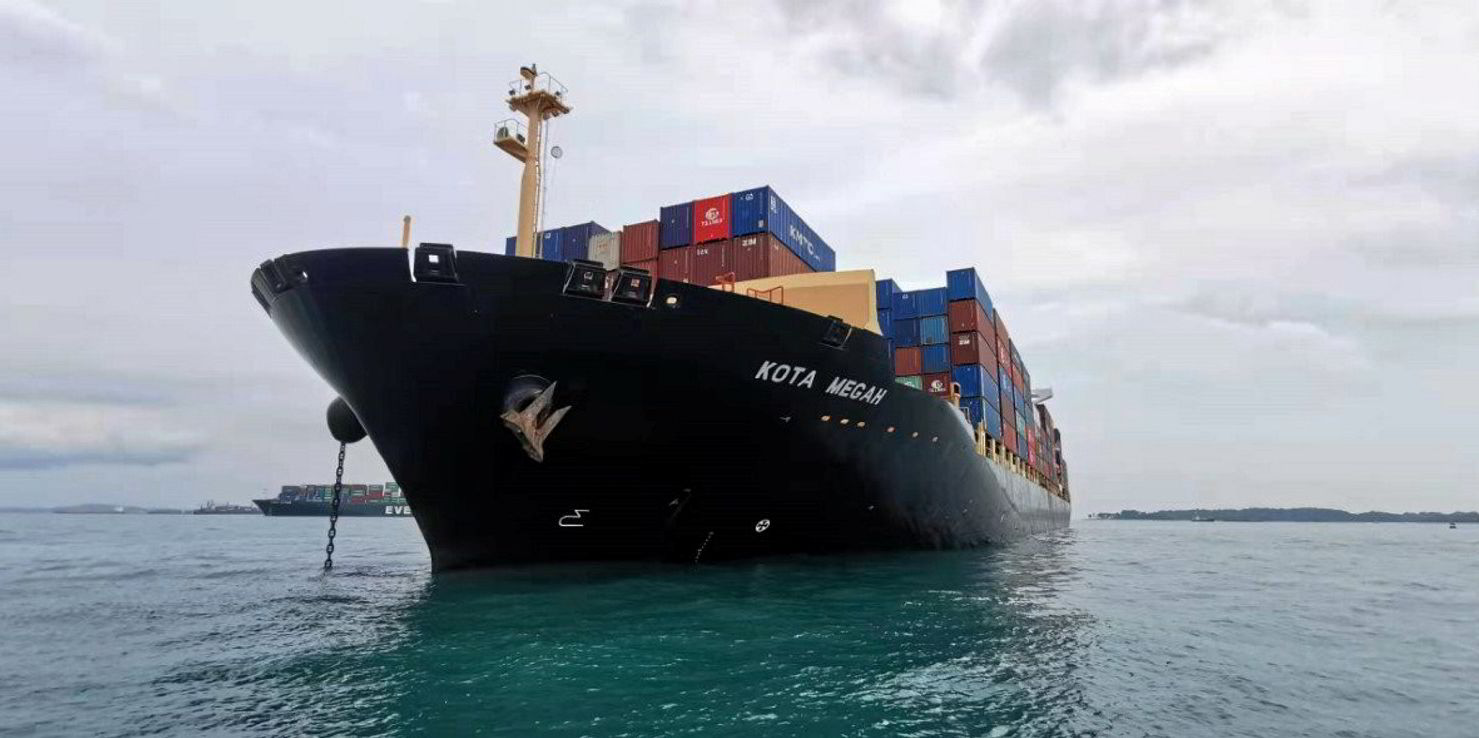 PIL selects Yangzijiang to build neopanamax container ship quartet