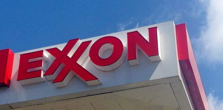 Editor's selection: Changing back again at ExxonMobil, and a key moment for carbon cuts - Vimarsana News