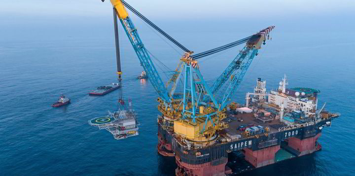 What Does Heavy Lift Vessel Mean