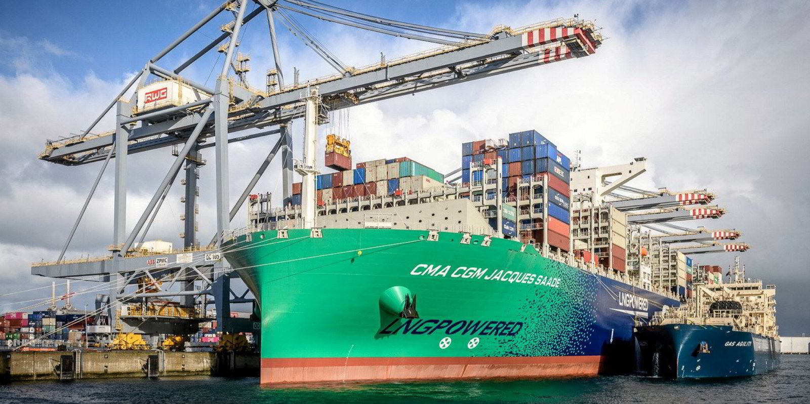 Historic LNG bunkering operation kicks off in Rotterdam | TradeWinds