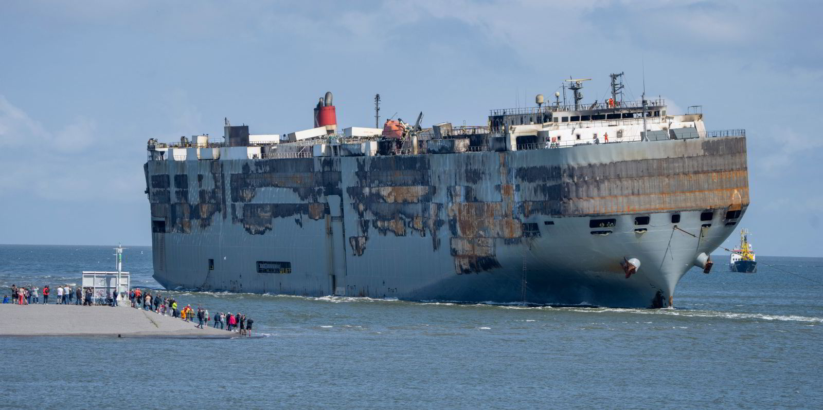 Fremantle Highway blaze throws electric vehicle risk into sharp relief