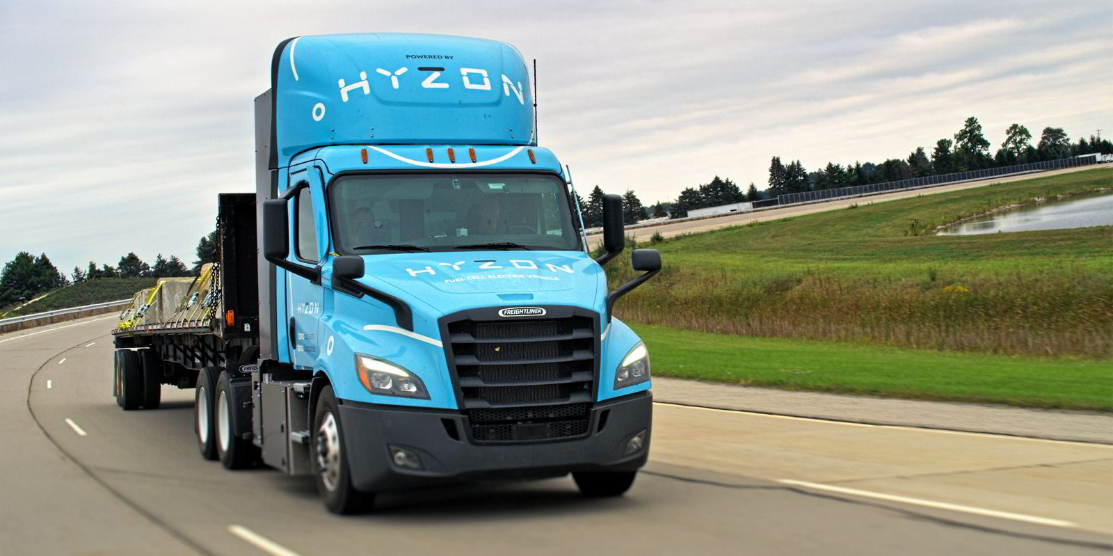 Electric store hydrogen truck