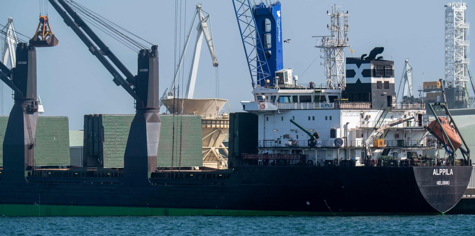 Ukraine restarts grain shipments using Baltic back door | TradeWinds