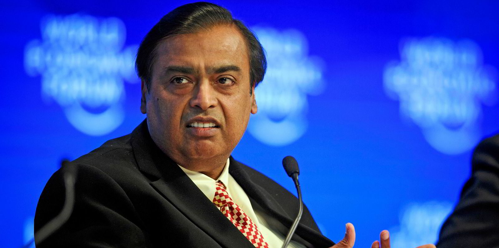 Asia's Richest Man Unveils $10bn 'giga-plan' To Turn India's Reliance ...