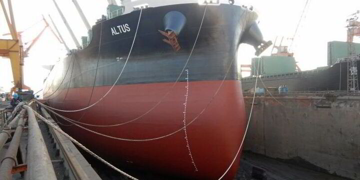 Almi Marine Management's Innovative Ultramax Bulker Propelled by Hydrogen Reforming Technology