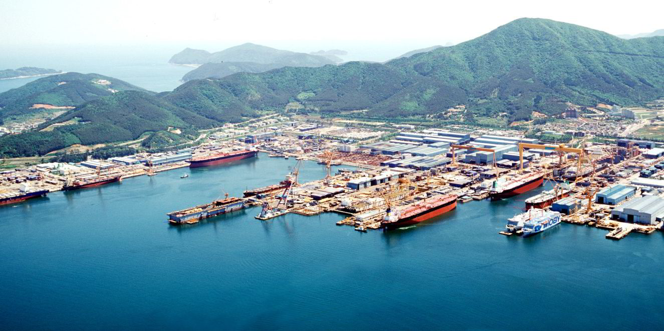 Adnoc Logistics Services Takes Lng Fuelling Plunge On Vlccs Tradewinds