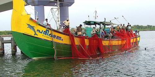 India's fishing industry struggles to catch up