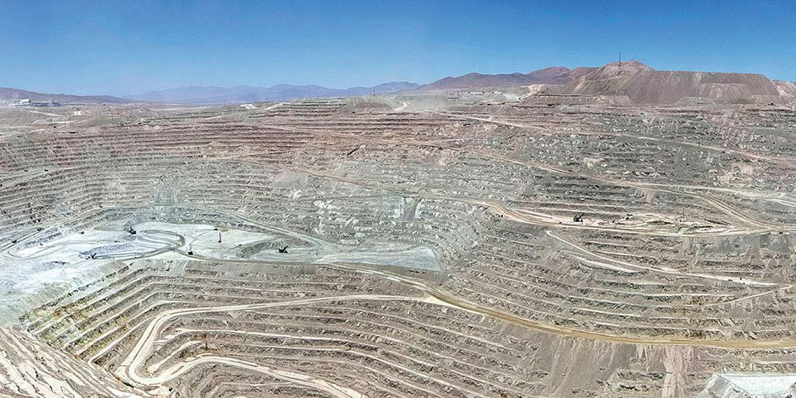 bhp-billiton-to-go-all-renewable-at-giant-copper-mine-in-chile-recharge