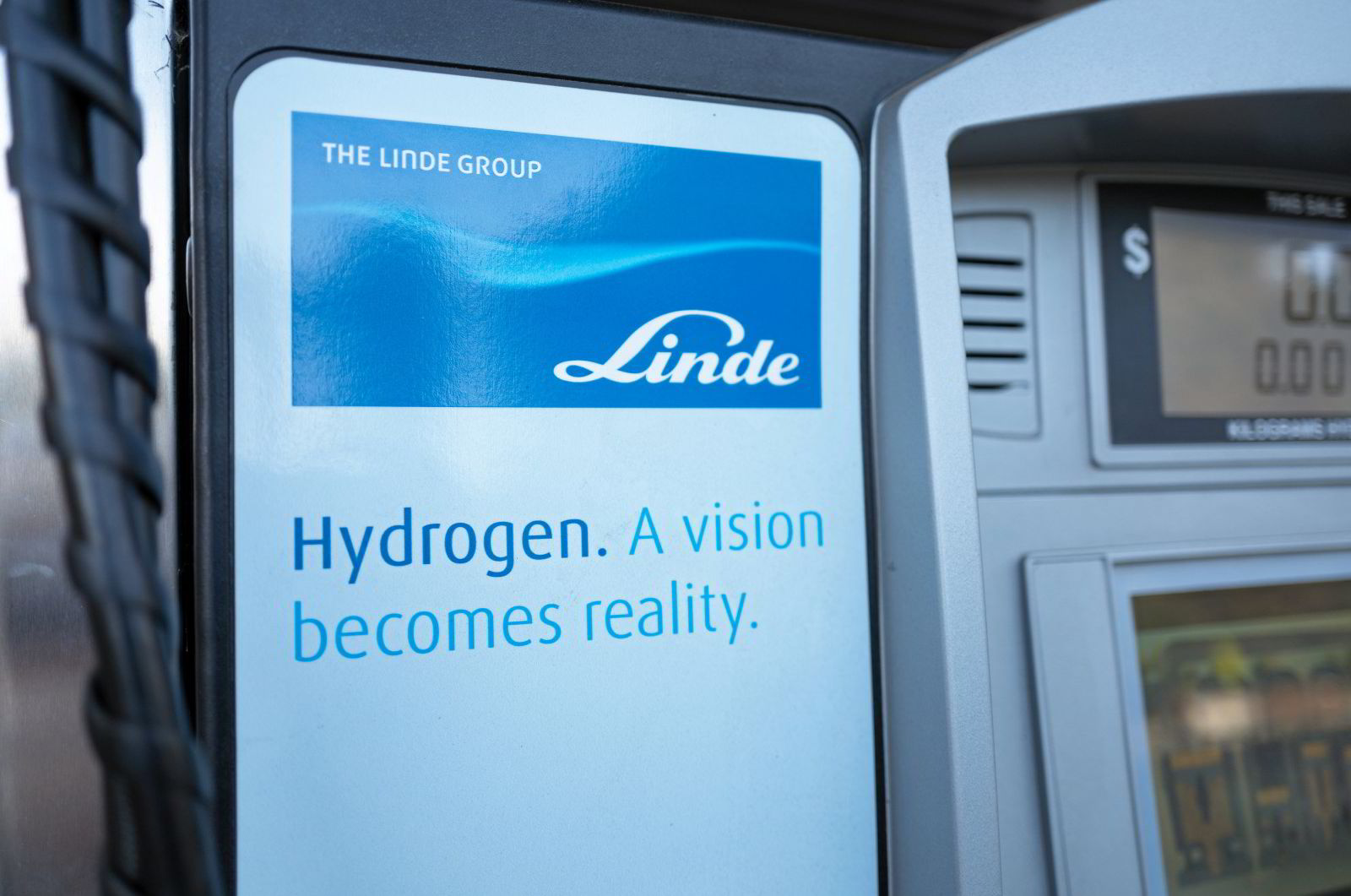 Linde to invest $1.8bn in new blue hydrogen plant in Texas, with start ...