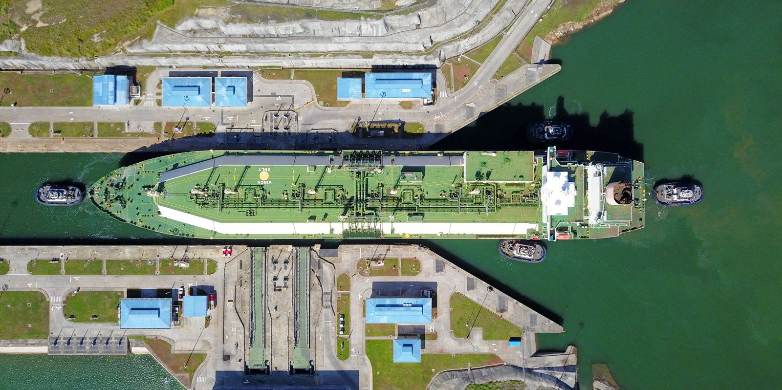 Details emerge of Qatar’s huge LNG carrier tender to owners TradeWinds