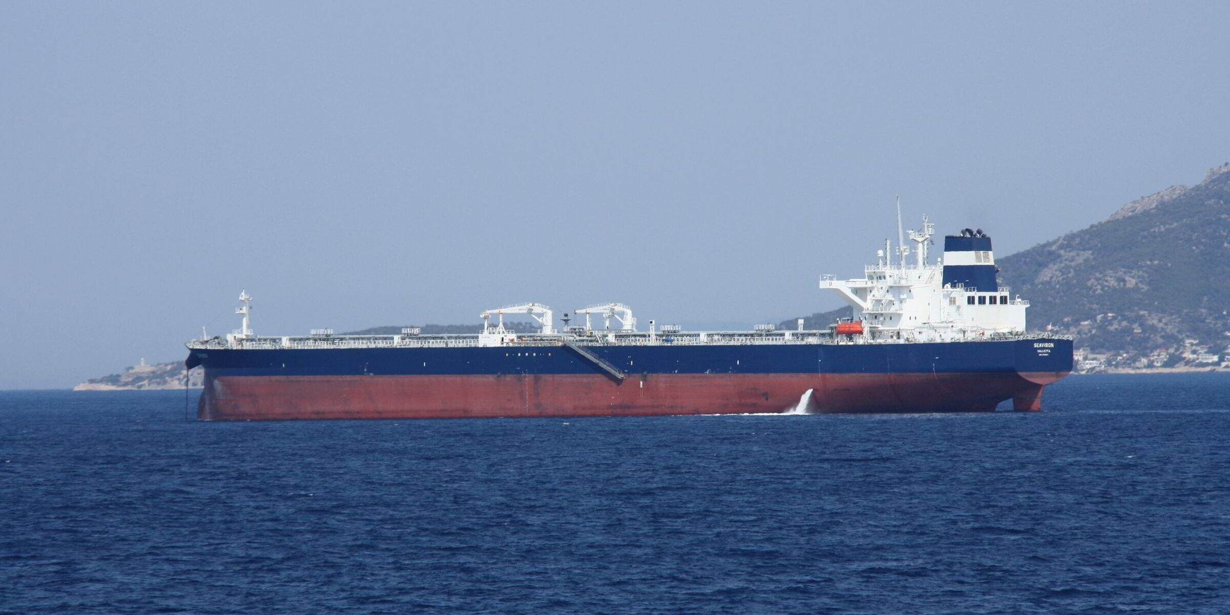 VLCC cannibals: Tanker newbuilding slate stokes fresh fears for owners of big tonnage