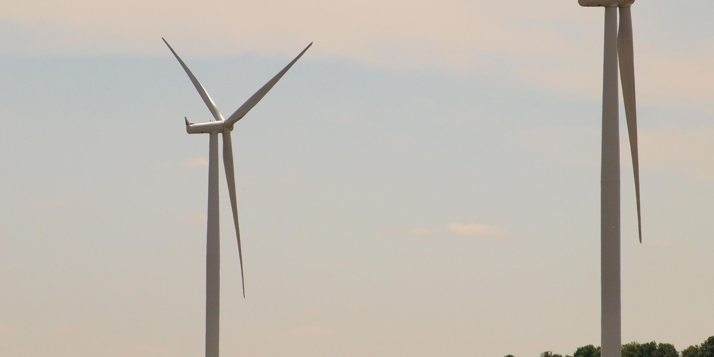 Two workers die in fall at US wind farm