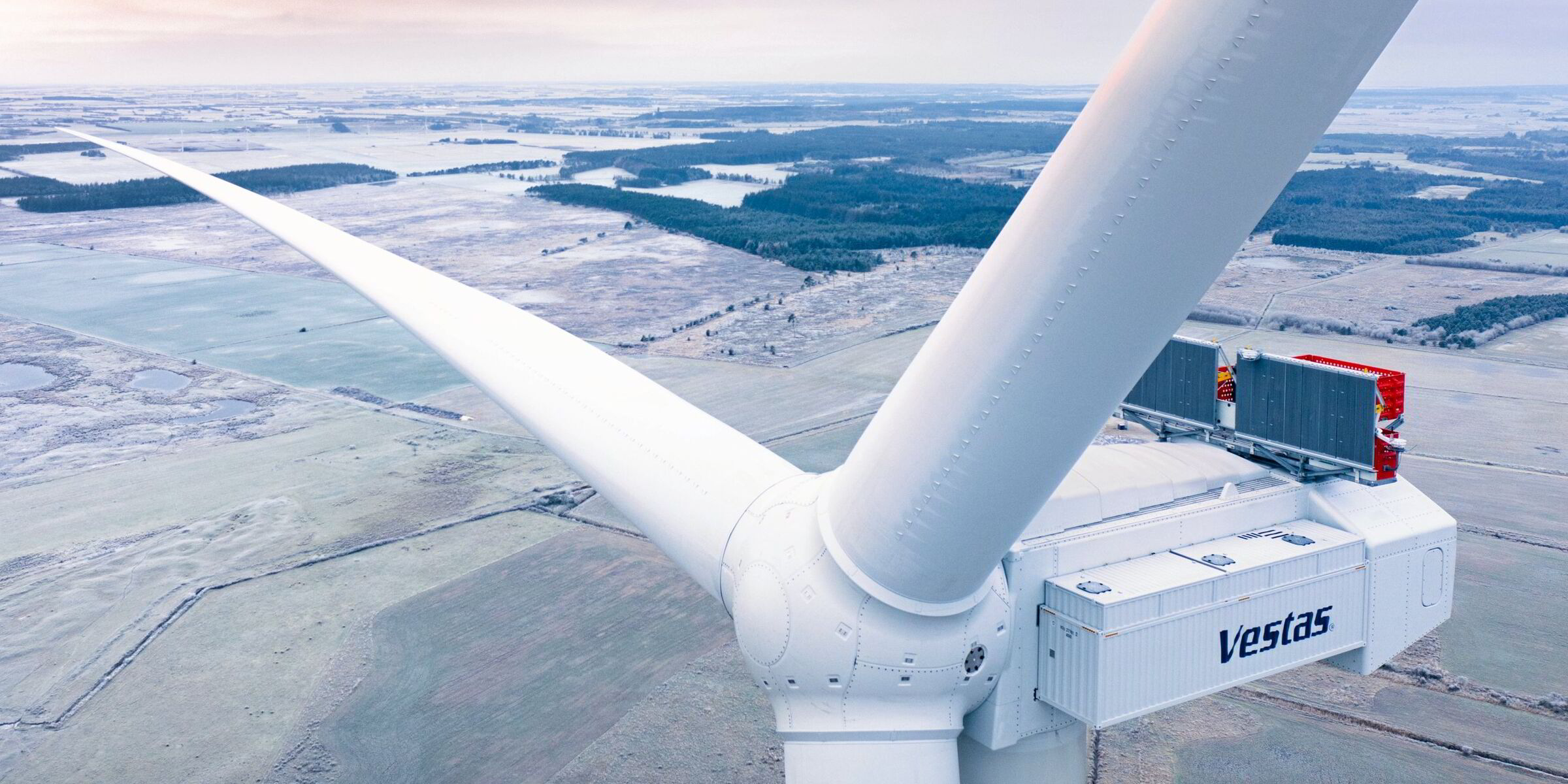 Vestas happy outside 'arms race' as Siemens Gamesa matches Chinese wind giants