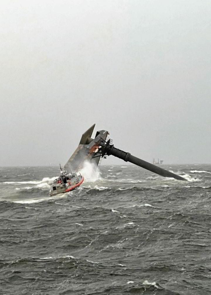 One dead, search on for 12 missing after liftboat capsizes in US Gulf - Vimarsana News