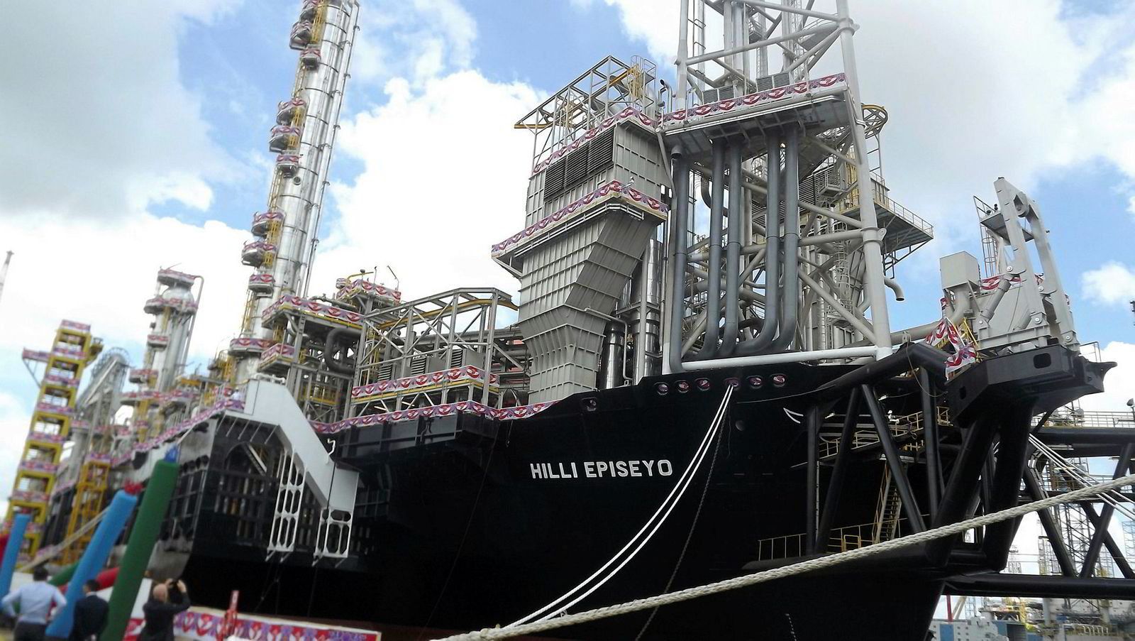 Golar LNG Celebrates Being First To Convert Gas Ship Into Floater ...