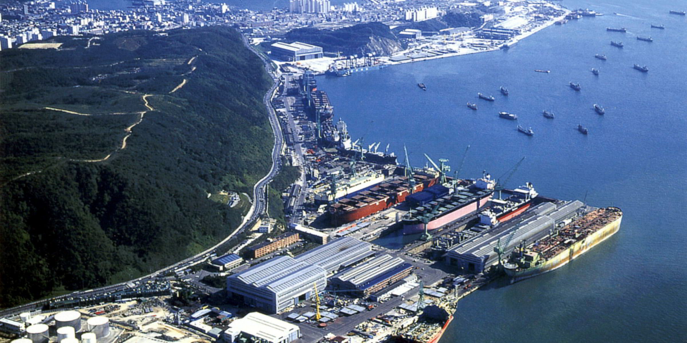 Hyundai mipo dockyard