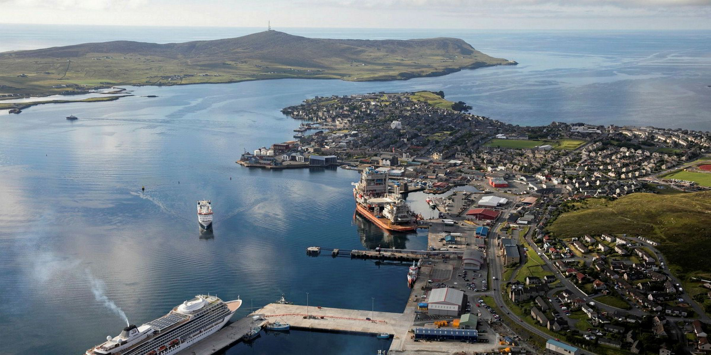 Shetland's new £16.5 million pier officially opens Intrafish