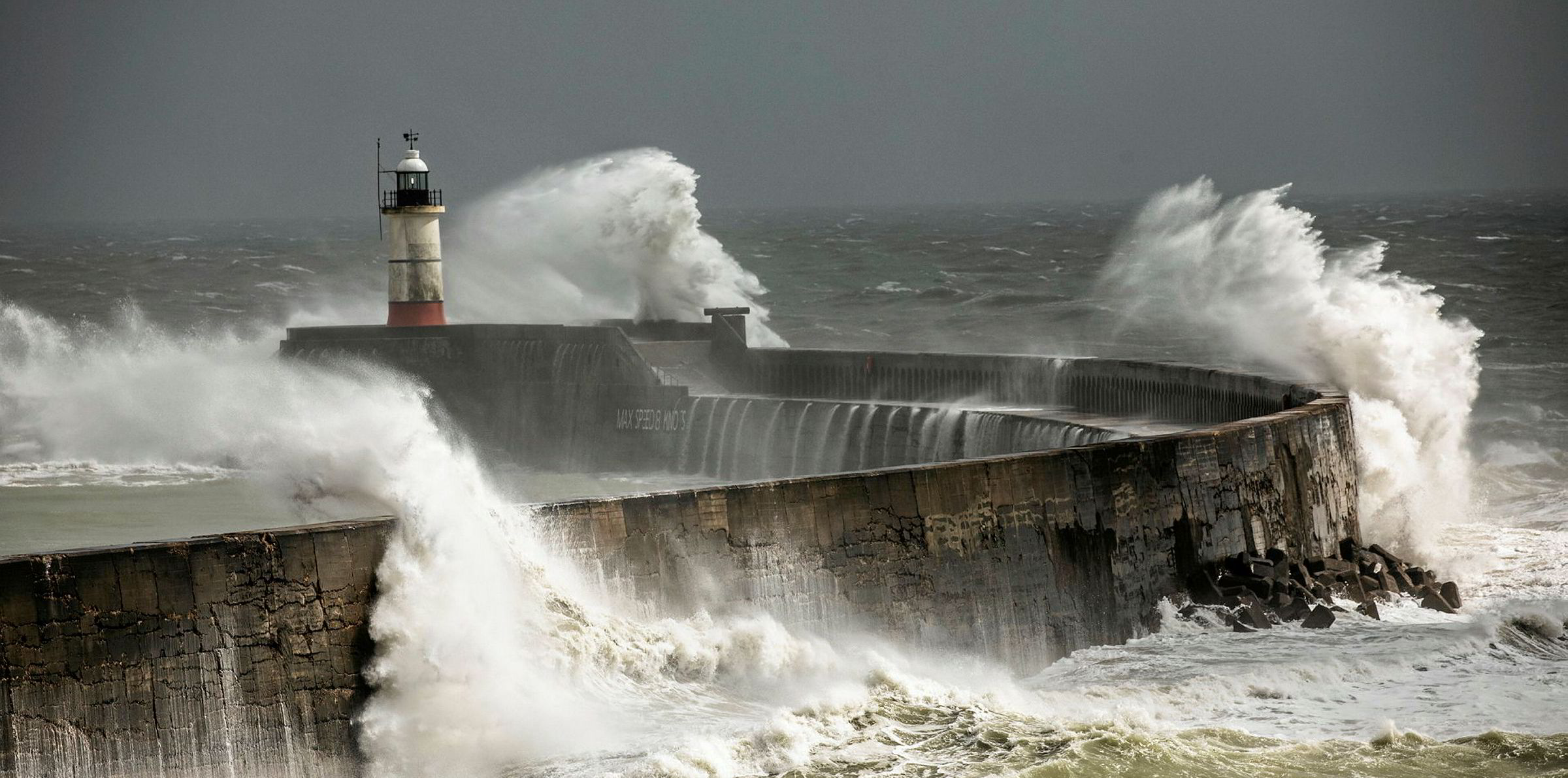 Storm blows wind power to record 60 share of UK electricity Recharge