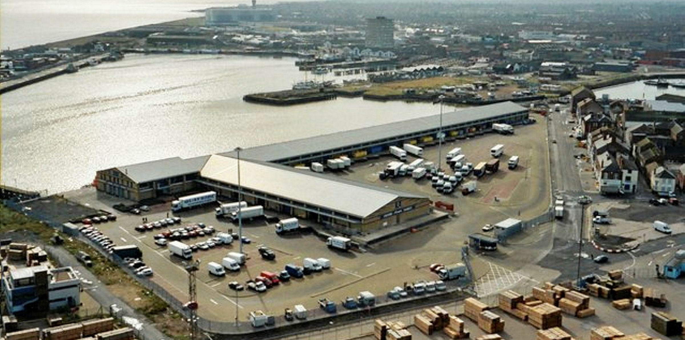 UK seafood summit moves from Grimsby to new location