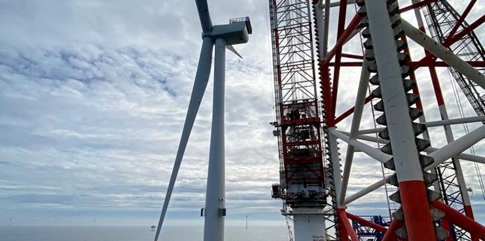Scotland 'vision into reality' as largest offshore wind farm puts final ...