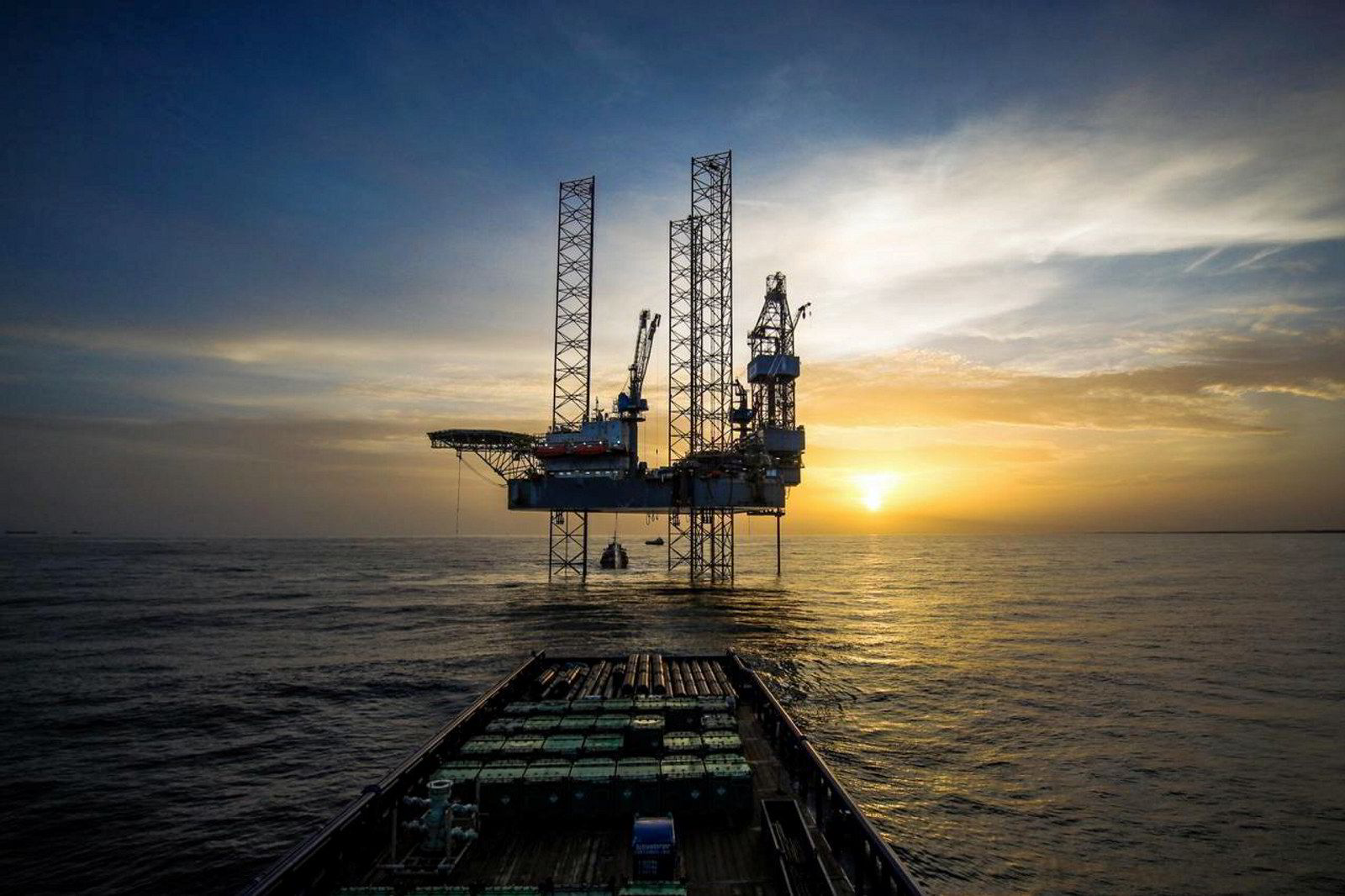 Offshore Drilling Begins To Buzz Again As Borr Upgrades Profit Guidance ...