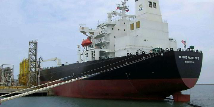 Pirates abduct nine crew from Oceangold tanker in violent attack ...