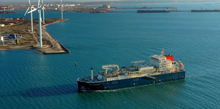 TotalEnergies orders pricey LNG bunker vessel in landmark deal for ...