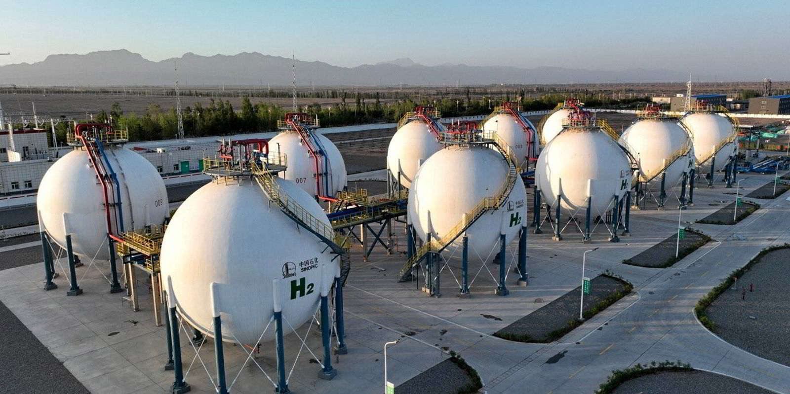 Green hydrogen for iron H2 Green Steel in talks to build 6bn green steel plant in Quebec