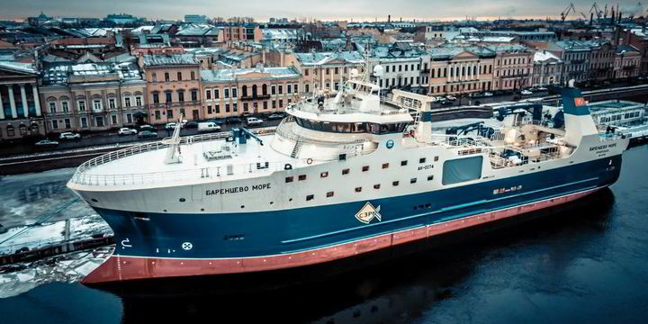 russia-s-first-domestically-built-factory-trawler-in-30-years-embarks