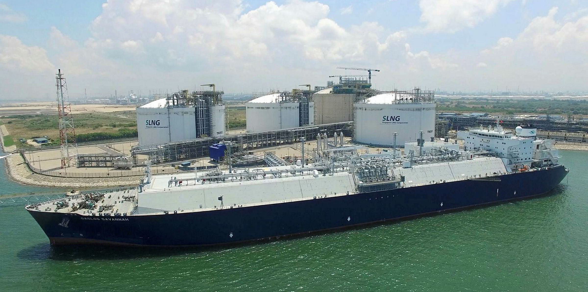 Pavilion Energy signs storage deal with Singapore LNG TradeWinds