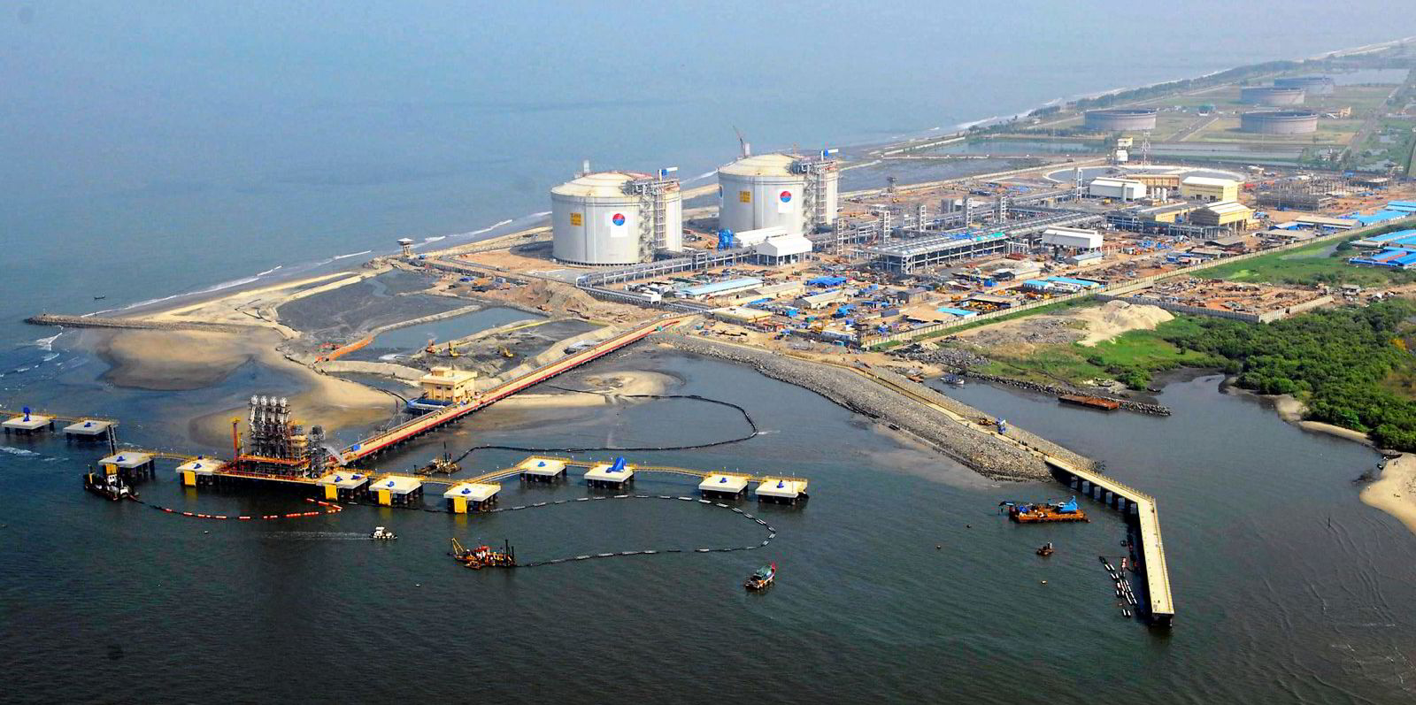 petronet-lng-outlines-5-3-bn-investment-plan-as-it-prepares-for-indian