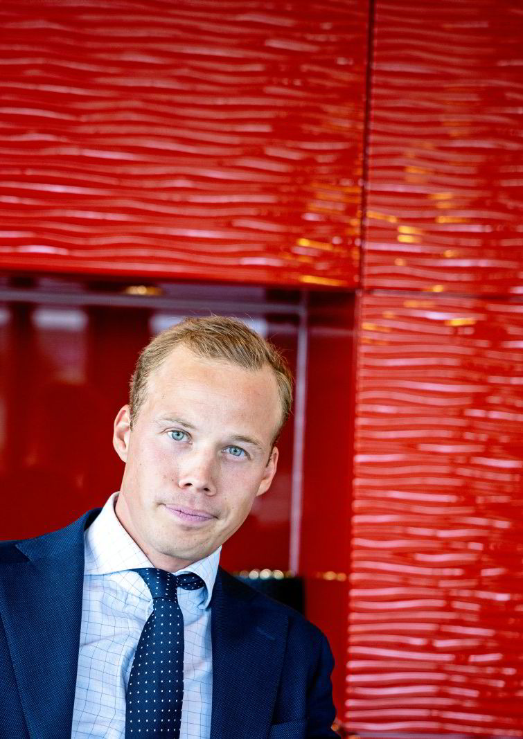 Energiprisene faller kraftig, samtidig kreves det reformer av markedet ...